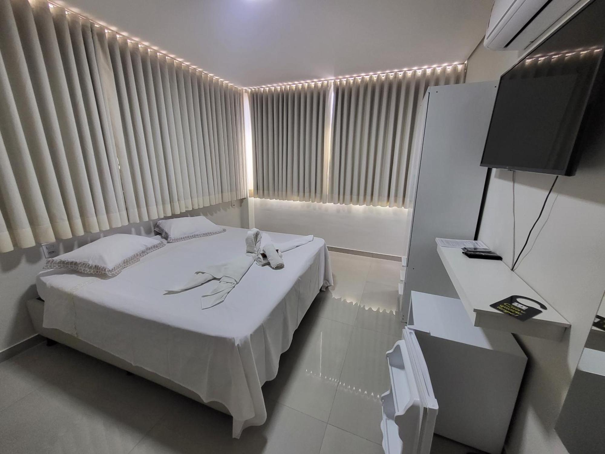 Hotel Avelar Ribeirão das Neves Zewnętrze zdjęcie